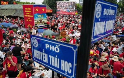 Hành trang, ứng phó thời tiết khi xem diễu binh ngày 2/9
