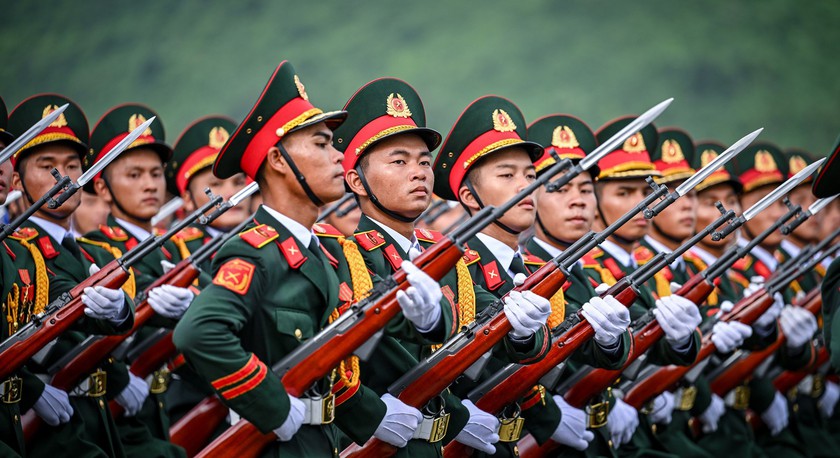 [Ảnh] Hình ảnh các chiến sĩ trong buổi tổng hợp luyện diễu binh, diễu hành lần hai sự kiện A80