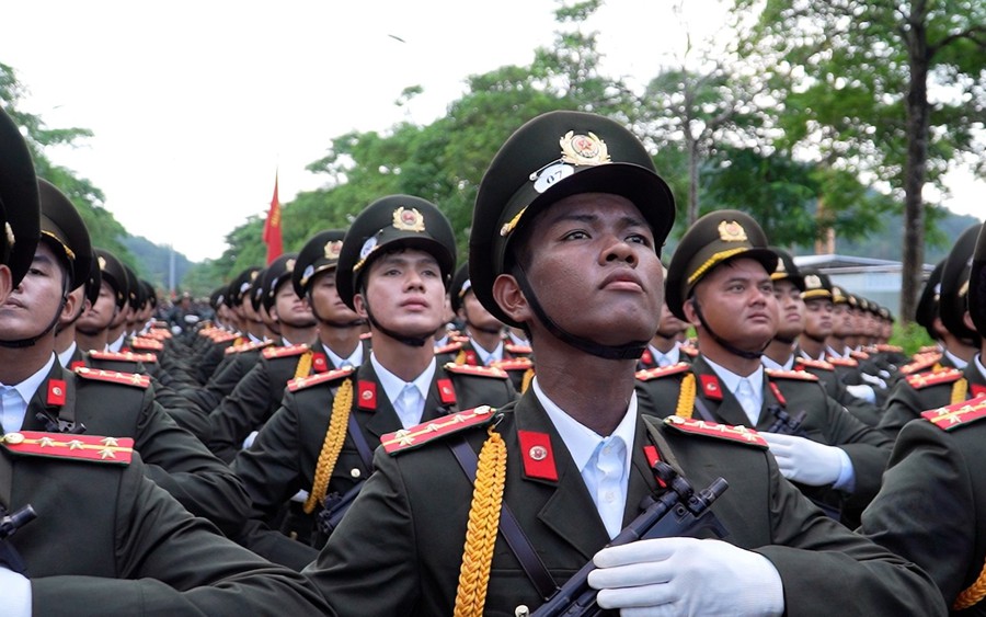 Gặp chàng trai đặc biệt trong đội hình diễu binh của lực lượng công an